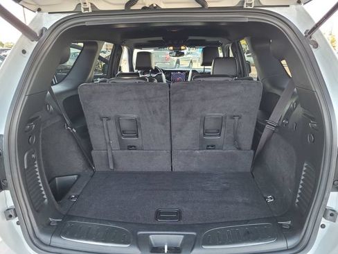 Certified 2022 Dodge Durango R/T w/ Tow 'N Go Package AWD/4WD image 19