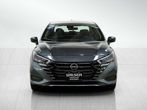 Used 2025 Nissan Versa S w/ Trunk Package image 8