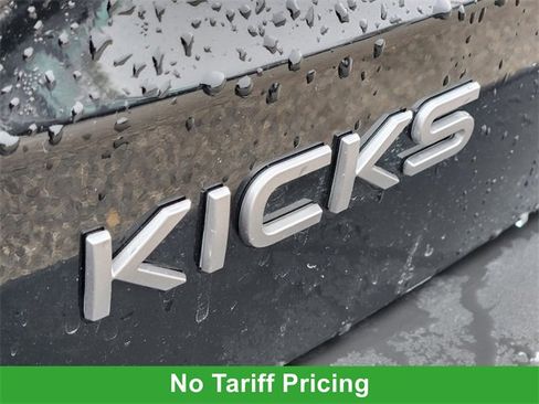 Certified 2025 Nissan Kicks SR w/ Illumination Package image 12