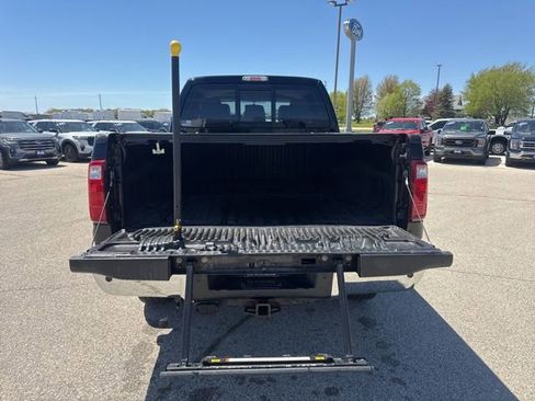 Used 2016 Ford F250 Lariat w/ Lariat Ultimate Package AWD/4WD image 12