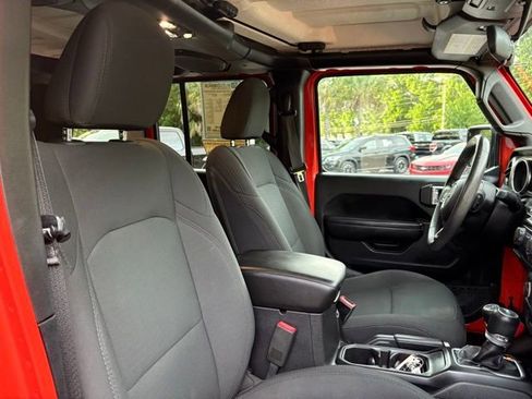 Used 2019 Jeep Wrangler Unlimited Sport S AWD/4WD image 29