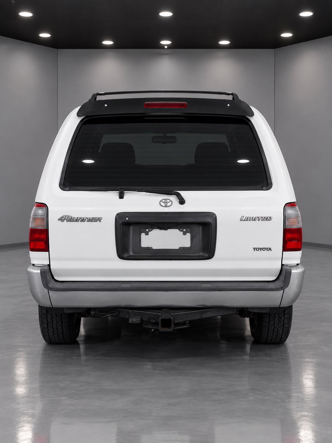 Used 1999 Toyota 4Runner Limited RWD image 3