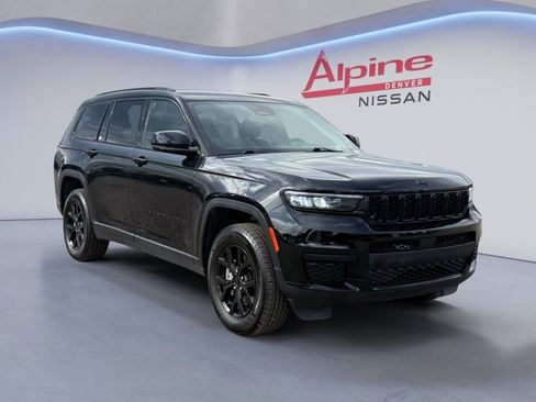 Used 2024 Jeep Grand Cherokee L Laredo AWD/4WD image 7