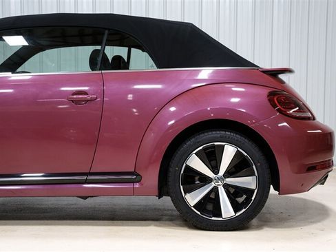Used 2017 Volkswagen Beetle #PinkBeetle FWD image 4