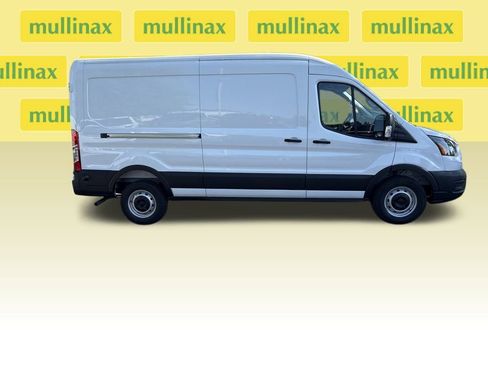 New 2025 Ford Transit 250 148 Medium Roof w/ Load Area Protection Package image 2