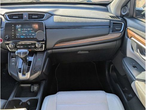 Used 2017 Honda CR-V Touring image 25