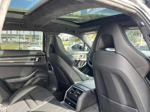 Used 2018 Porsche Panamera Turbo S image 62