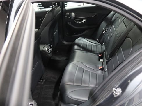 Used 2017 Mercedes-Benz C 300 4MATIC Sedan image 39
