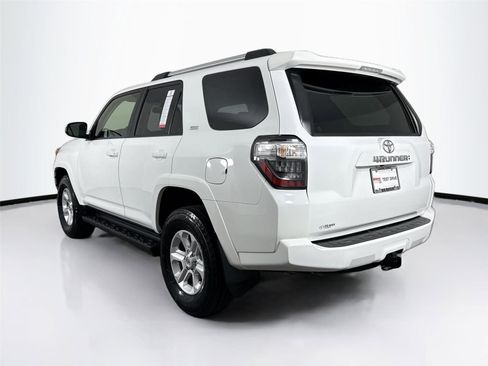 Certified 2024 Toyota 4Runner SR5 AWD/4WD image 11