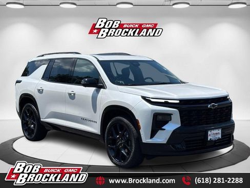 Used 2024 Chevrolet Traverse RS FWD image 1