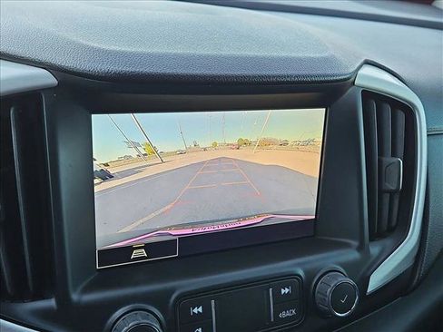 Used 2023 GMC Terrain SLT FWD image 14