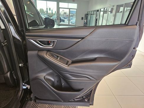 Used 2023 Subaru Forester Touring image 30