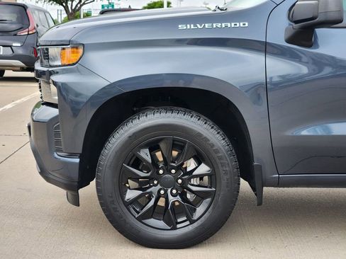Used 2022 Chevrolet Silverado 1500 Custom w/ Safety Confidence Package image 14