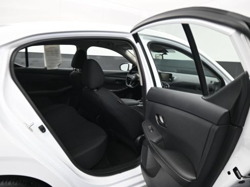 Certified 2025 Nissan Sentra S FWD image 11