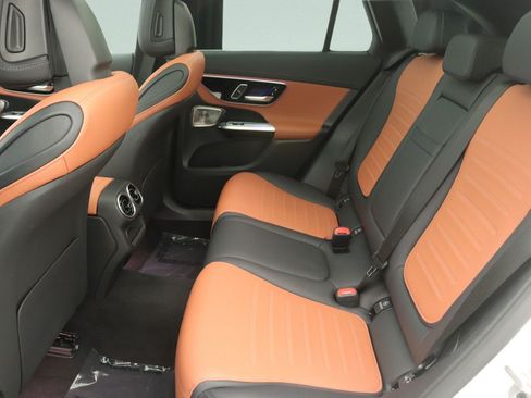 Certified 2024 Mercedes-Benz GLC 300 4MATIC image 31