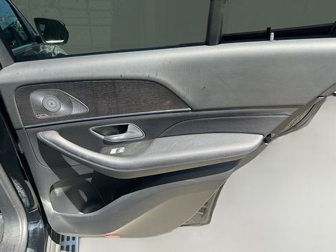 Used 2021 Mercedes-Benz GLE 350 image 30