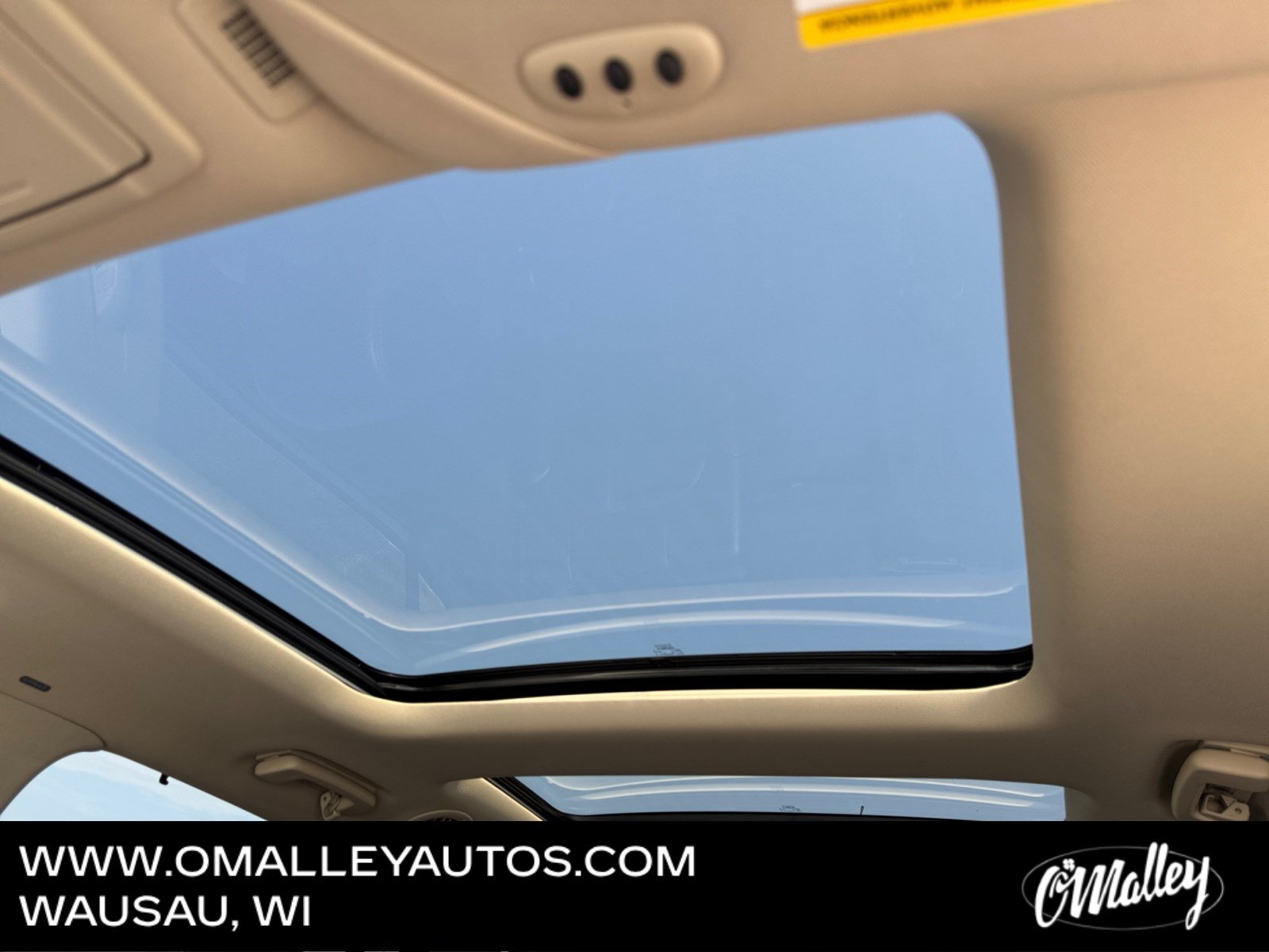 Used 2019 Lincoln MKT AWD image 23