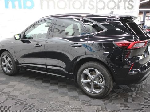 Used 2023 Ford Escape ST-Line w/ Tech Pack #1 AWD/4WD image 3