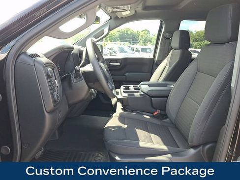 Used 2024 Chevrolet Silverado 1500 Custom AWD/4WD image 2