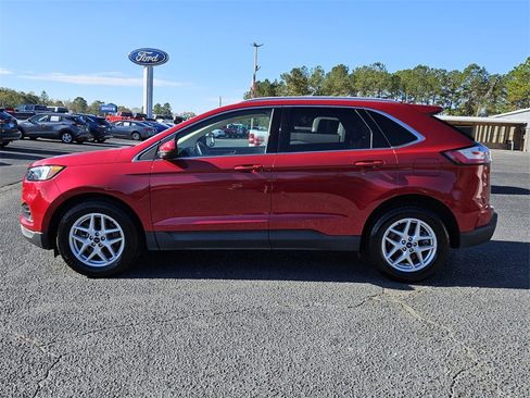 Used 2022 Ford Edge SEL w/ Convenience Package image 4