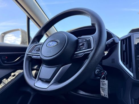 Used 2020 Subaru Crosstrek 2.0i AWD/4WD image 9