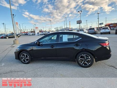Used 2024 Nissan Sentra SV image 26