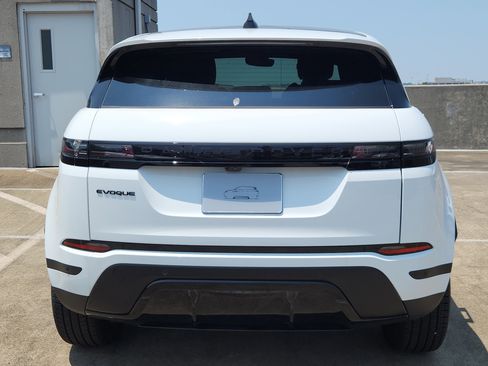 New 2026 Land Rover Range Rover Evoque S image 7