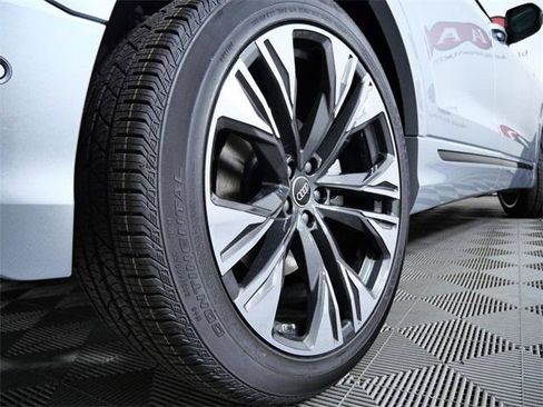 New 2025 Audi Q8 Premium Plus image 9