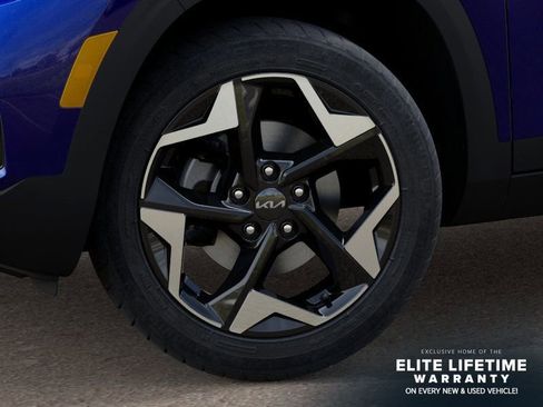 New 2026 Kia Seltos S FWD image 10