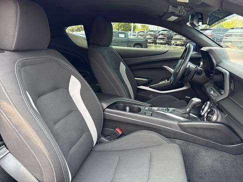 Used 2020 Chevrolet Camaro LT w/ Technology Package RWD image 42
