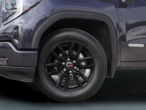 Used 2024 GMC Sierra 1500 Elevation image 4