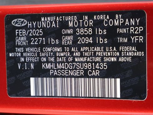 Used 2025 Hyundai Elantra Sport FWD image 40