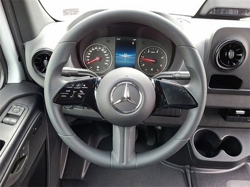 New 2026 Mercedes-Benz Sprinter 144 Cargo image 15