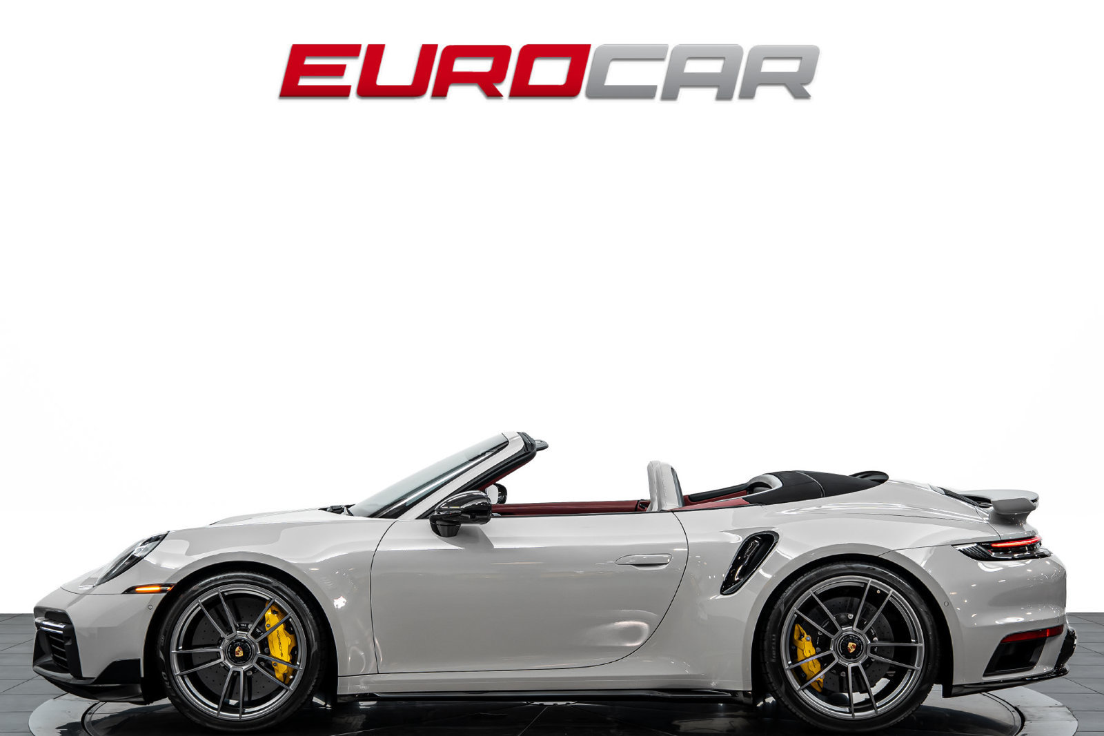 Used 2023 Porsche 911 Turbo AWD/4WD image 2
