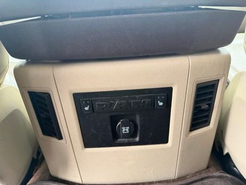 Used 2018 RAM 2500 Laramie w/ Snow Chief Group image 16