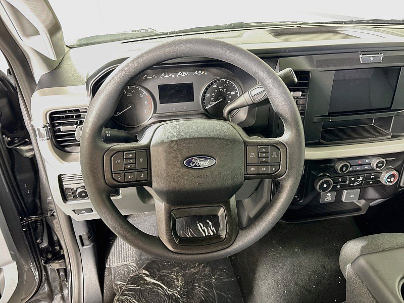 New 2027 Ford F250 XLT w/ FX4 Off-Road Package AWD/4WD image 12