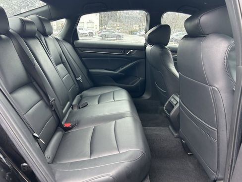 Used 2022 Honda Accord Sport image 14