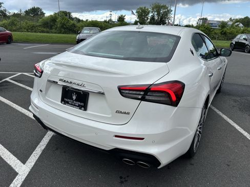 Used 2024 Maserati Ghibli Modena Ultima Q4 AWD/4WD image 8
