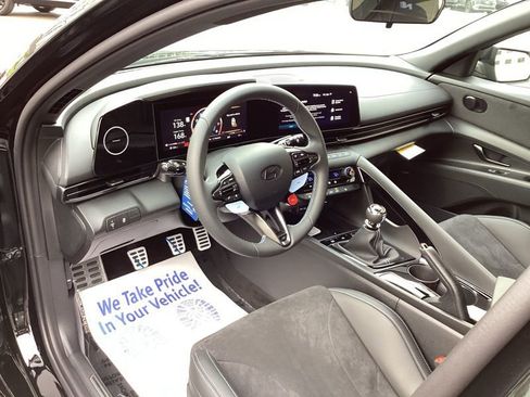 New 2026 Hyundai Elantra N FWD image 21