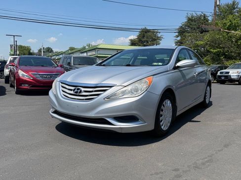 Used 2012 Hyundai Sonata GLS FWD image 4