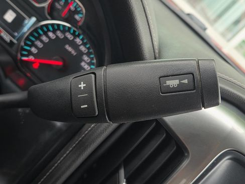 Used 2018 Chevrolet Silverado 1500 LTZ w/ Sport Package image 33