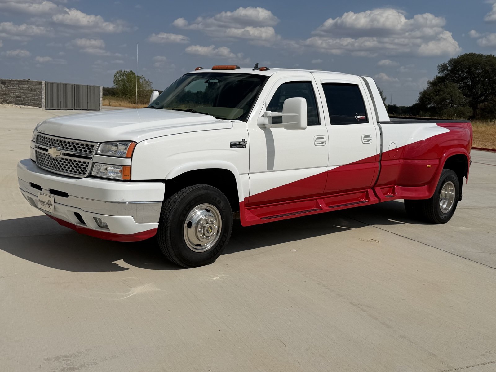 Used 2007 Chevrolet Silverado 3500 LT w/ Heavy-Duty Power Package RWD image 19