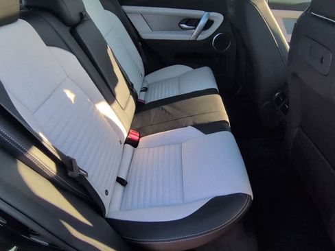 New 2026 Land Rover Discovery Sport Landmark image 19