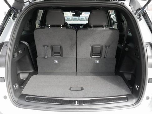 New 2026 Jeep Grand Cherokee L Laredo AWD/4WD image 9