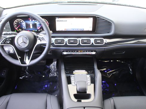 New 2026 Mercedes-Benz GLE 450 4MATIC image 17