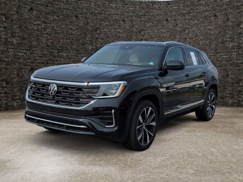 Used 2026 Volkswagen Atlas Cross Sport SEL Premium R-Line AWD/4WD image 6