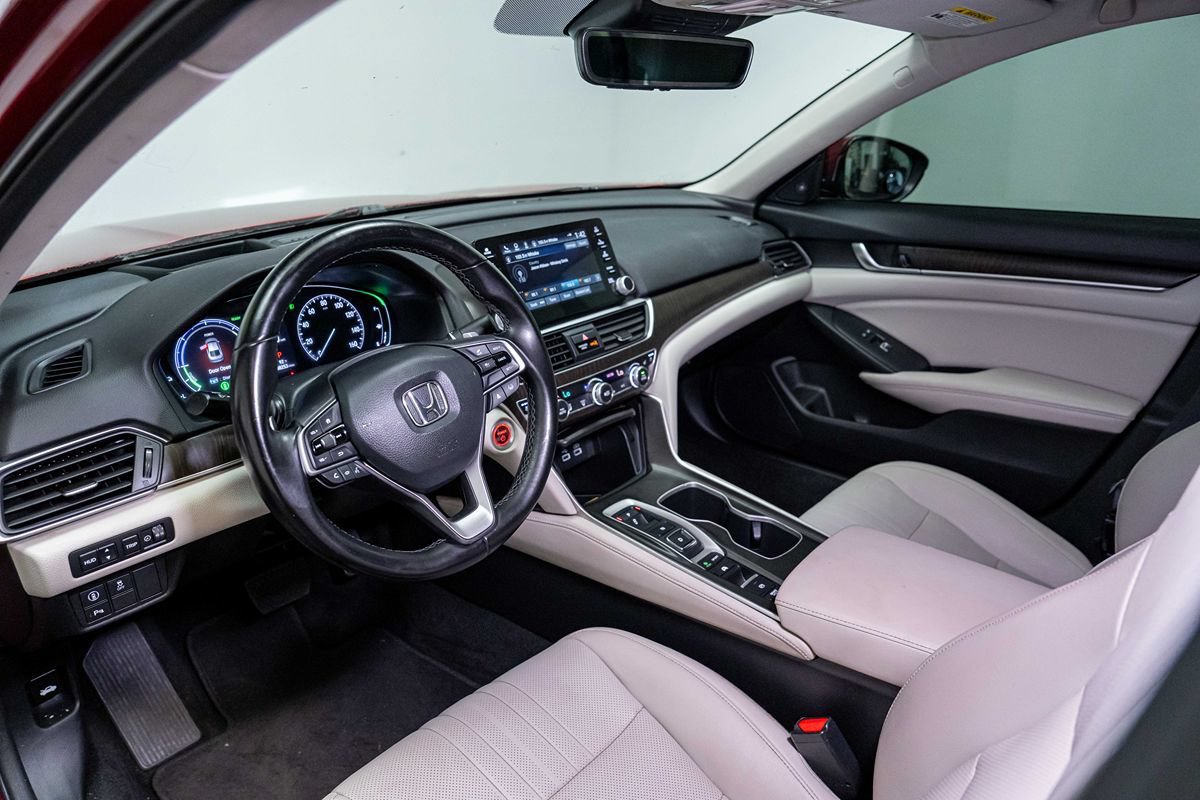 Used 2021 Honda Accord Touring image 14