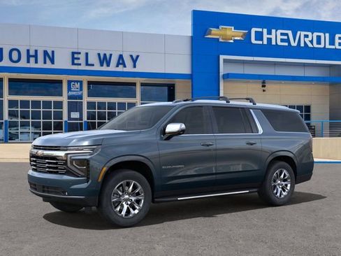 New 2025 Chevrolet Suburban Premier image 2