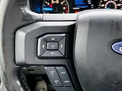 Used 2017 Ford F150 XLT w/ Equipment Group 302A Luxury image 16