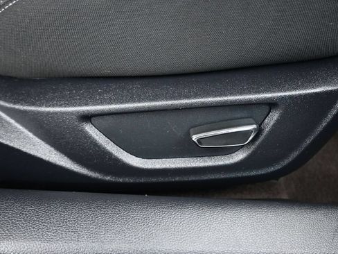 Used 2017 Ford Mustang GT RWD image 33